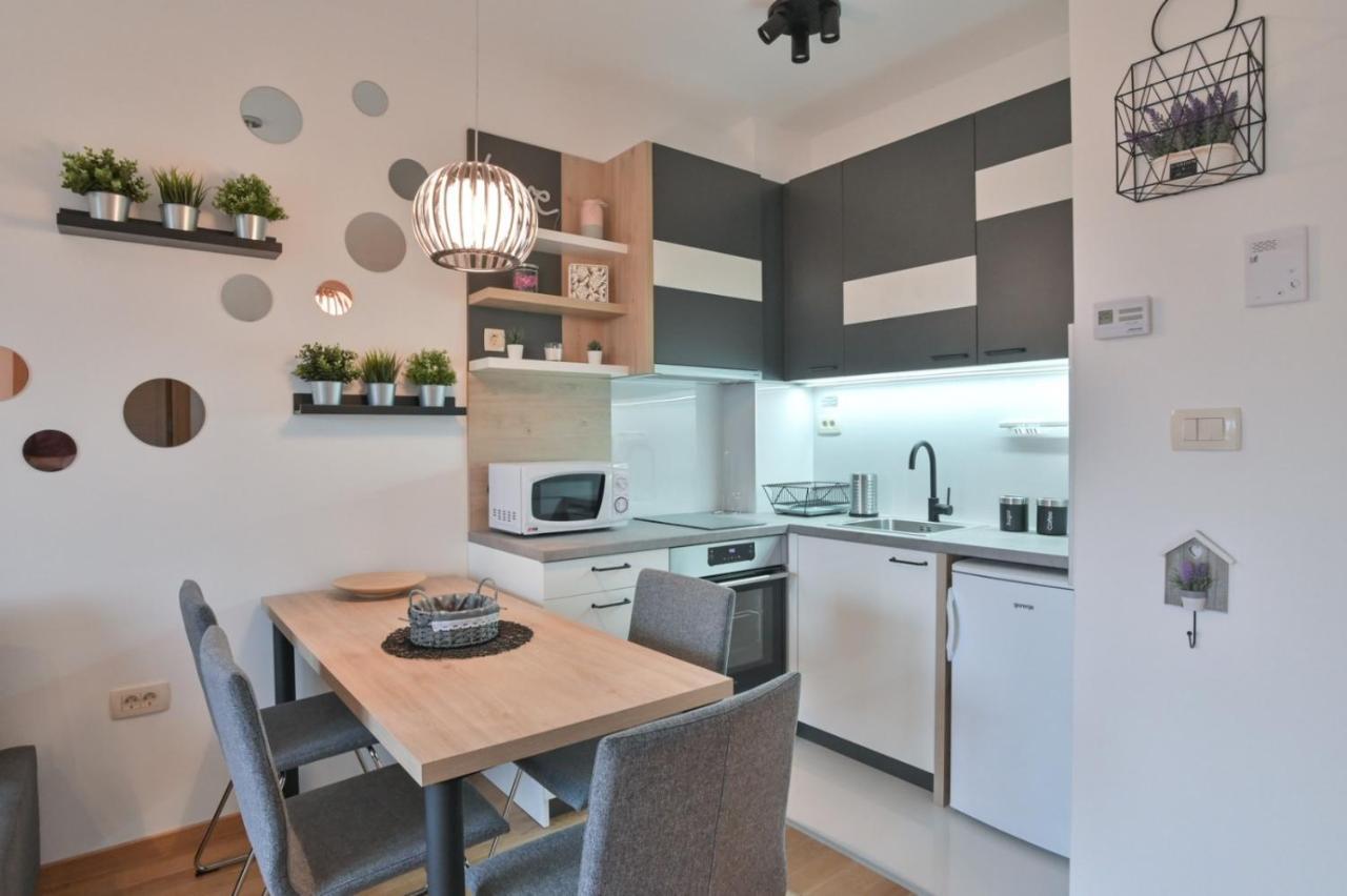 Apartman Ivona - Vila Pekovic ズラティボール エクステリア 写真